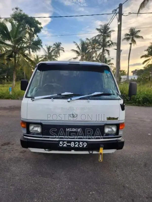 Toyota HIACE 1987 Van (Used)