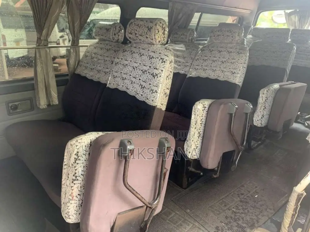 Nissan Caravan 1997 Van (Used)