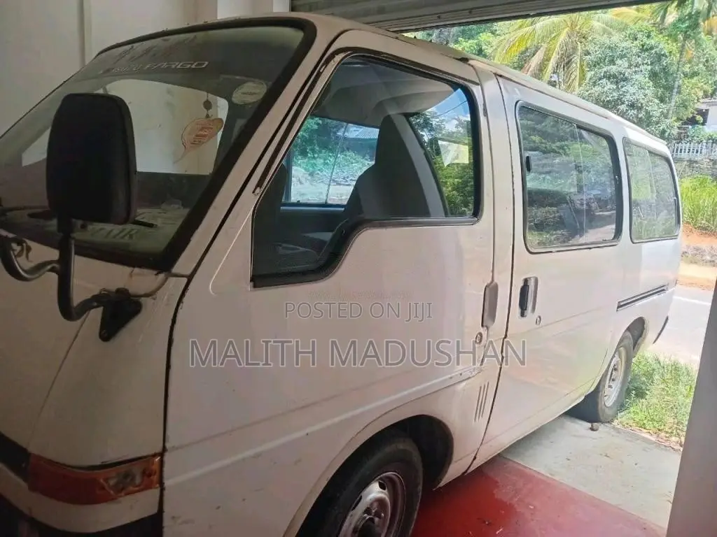 Isuzu Fargo 1985 Van (Used)