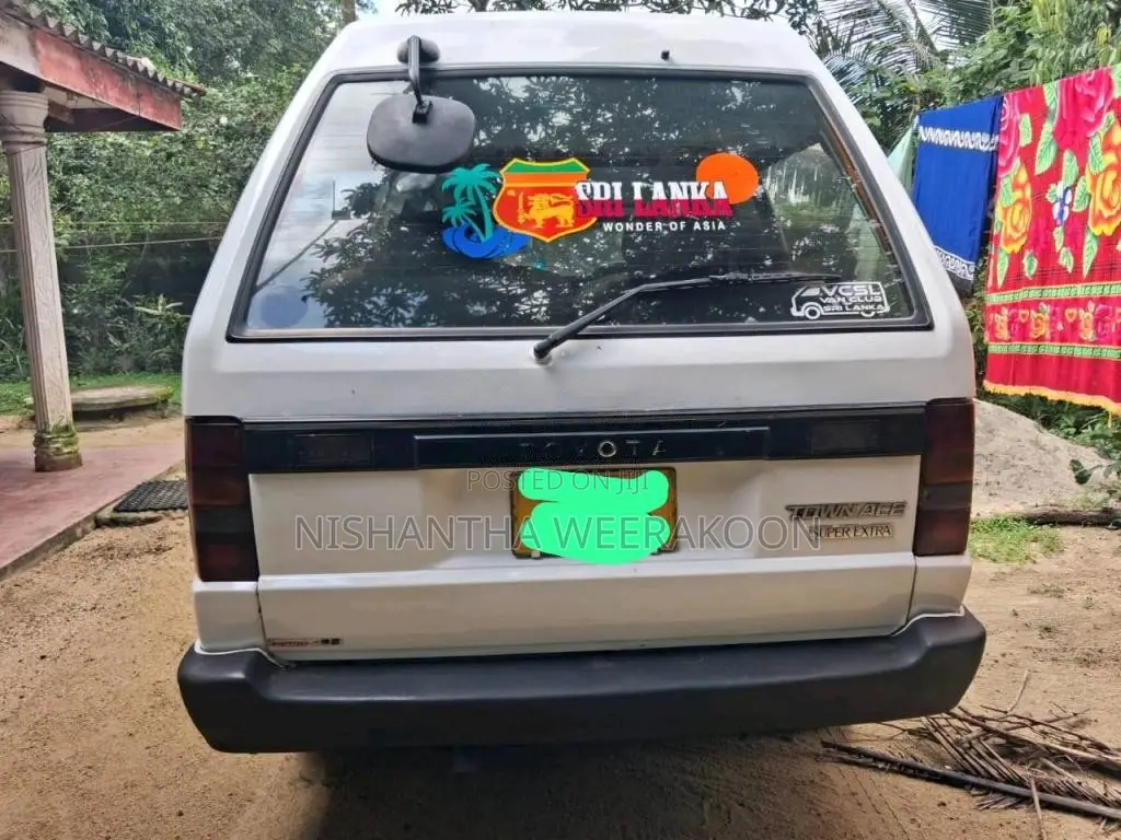 Toyota Townace 1987 Van (Used)