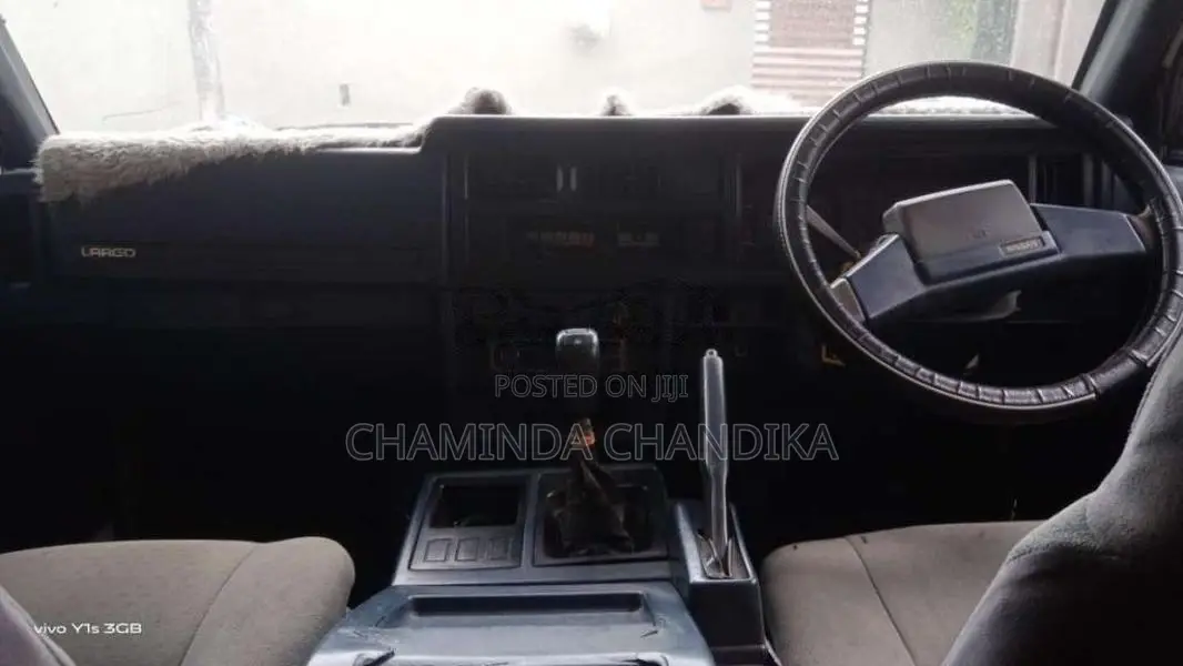 Nissan Largo 1991 Van (Used)