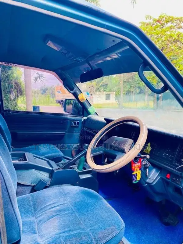 Nissan Largo 1996 Van (Used)