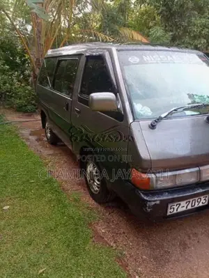 Nissan Largo 1991 Van (Used)