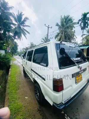 Toyota LiteAce 1990 Van (Used)