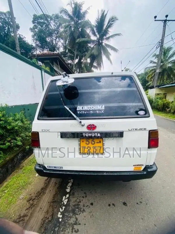 Toyota LiteAce 1990 Van (Used)