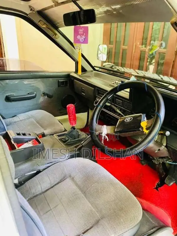 Toyota LiteAce 1990 Van (Used)