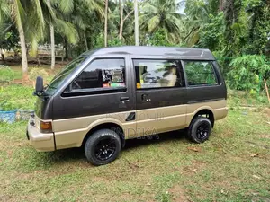 Nissan Vanette 1991 Van (Used)