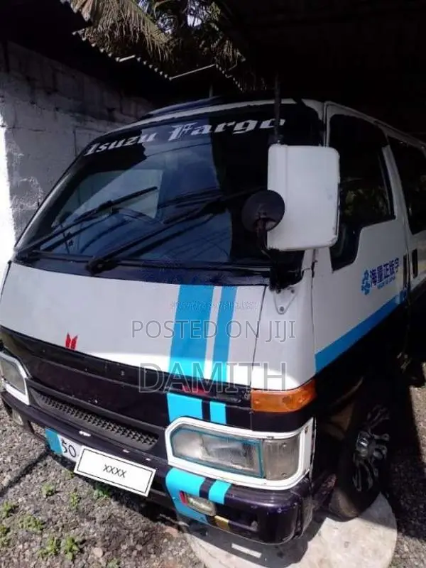 Isuzu Fargo 1983 Van (Used)