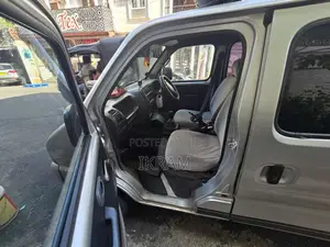 Suzuki Every 2000 Van (Used)