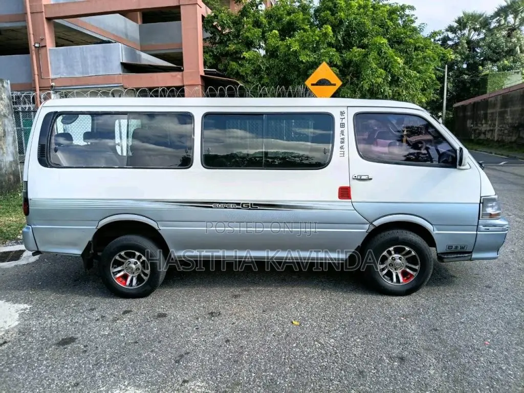 Toyota Hiace LH113 1992 Van (Used)