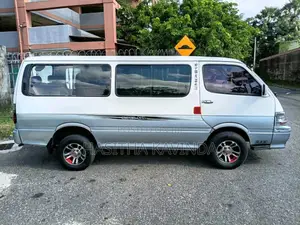 Toyota Hiace LH113 1992 Van (Used)