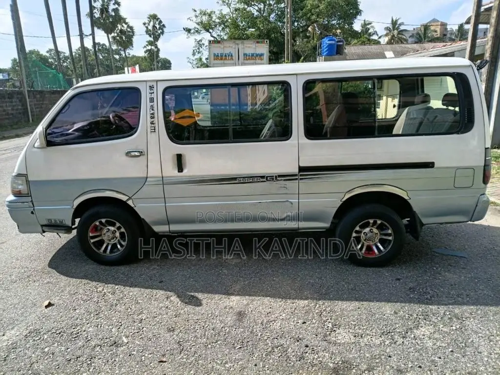 Toyota Hiace LH113 1992 Van (Used)