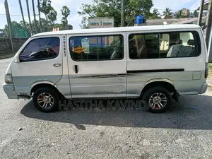 Toyota Hiace LH113 1992 Van (Used)