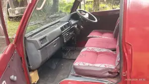 Mitsubishi L300 1984 Van (Used)