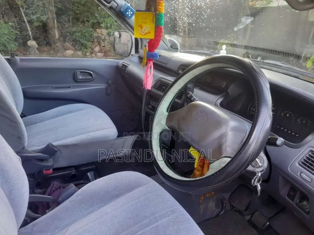 Toyota TownAce 1998 Van (Used)