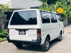 Nissan Vanette 1993 Van (Used)