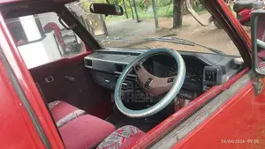 Mitsubishi L300 1984 Van (Used)