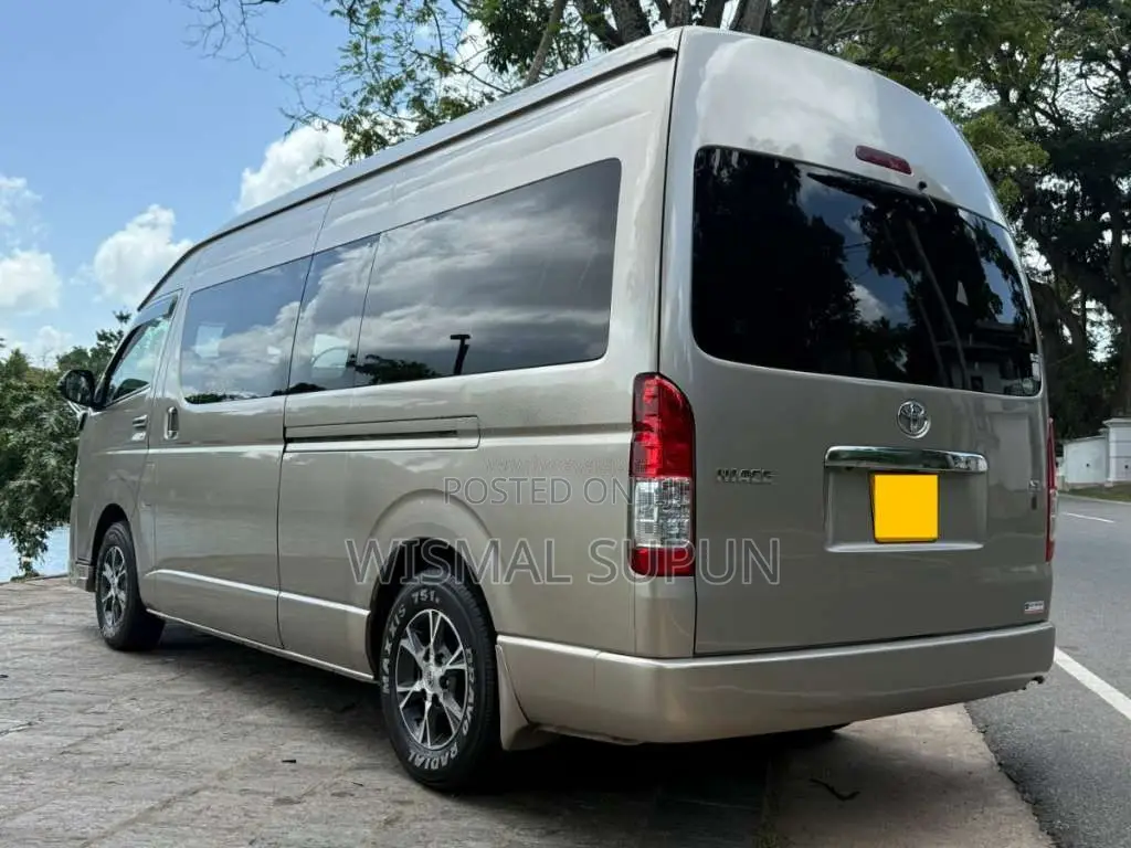 Toyota KDH 223B 2017 Van (Used)
