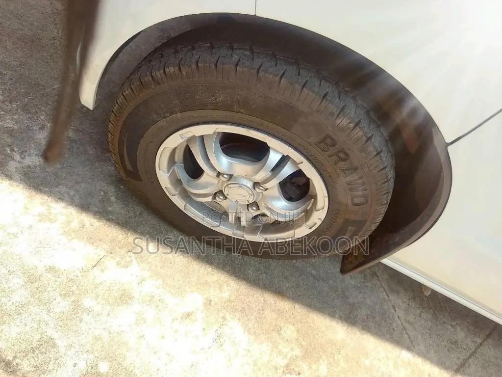 Suzuki Every 2015 Van (Used)