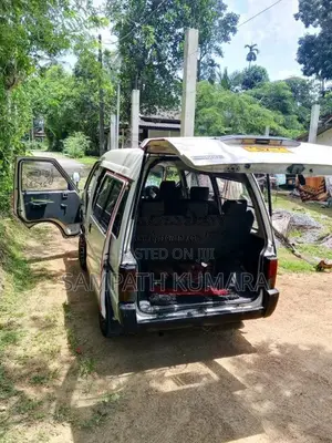 Nissan Vanette 1995 Van (Used)
