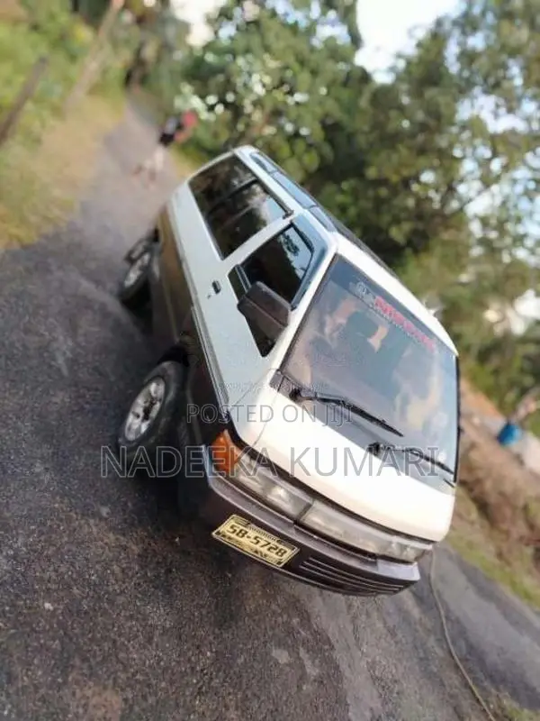Nissan Largo 1991 Van (Used)