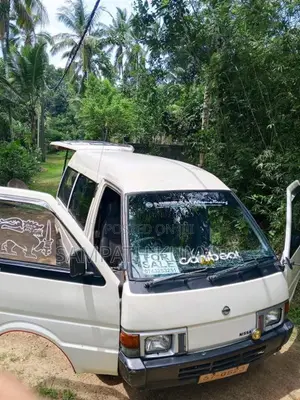 Nissan Vanette 1995 Van (Used)
