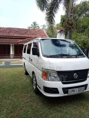 Nissan E25 2011 Van (Used)