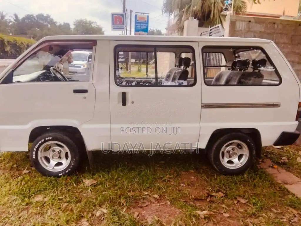 Toyota TownAce CR27 1989 Van (Used)