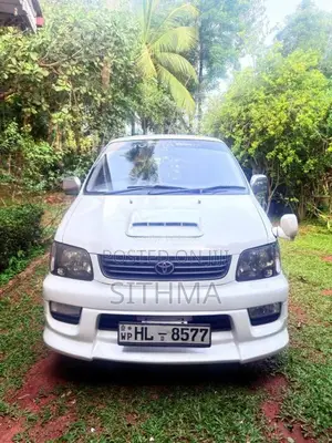 Toyota Noah CR42 1998 Van (Used)