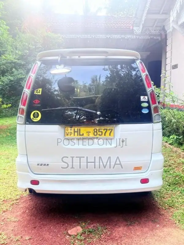 Toyota Noah CR42 1998 Van (Used)