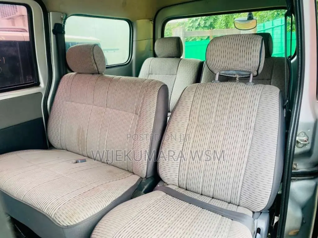 Toyota TownAce 2011 Van (Used)