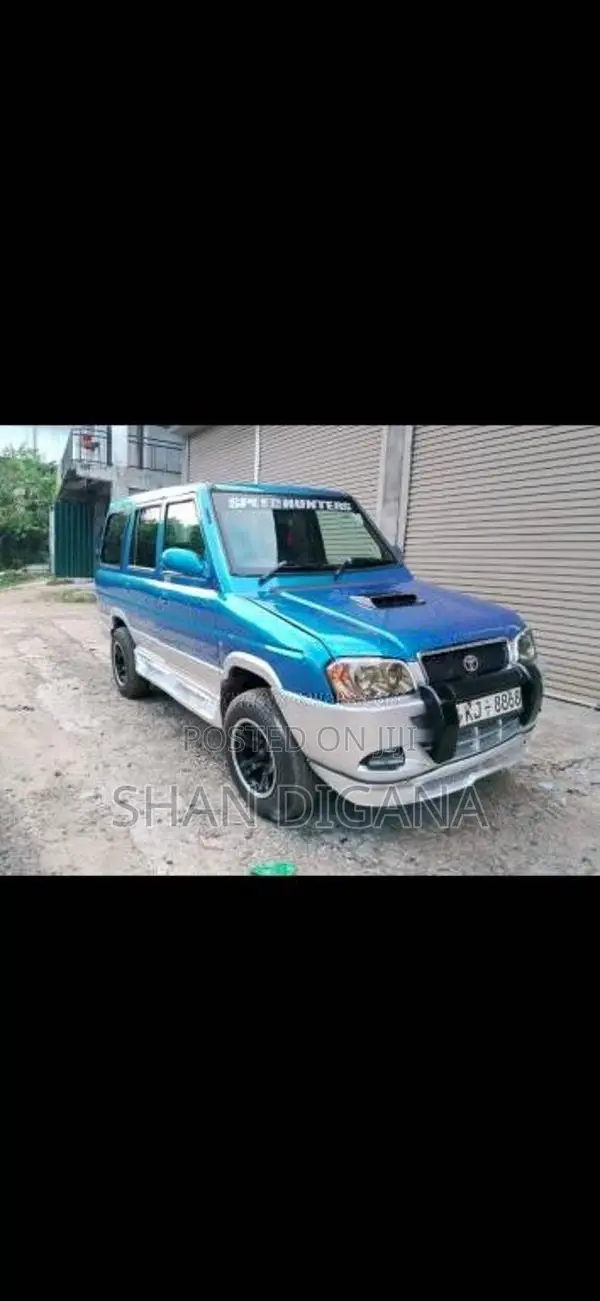 Micro RHINO 2012 Van (Used)