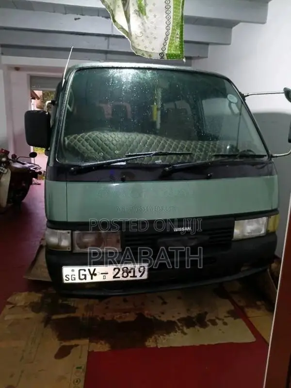 Nissan Caravan 1997 Van (Used)