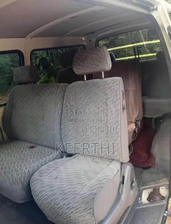 Toyota LH102 1991 Van (Used)