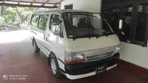 Toyota Hiace Dolphin 1993 Van (Used)