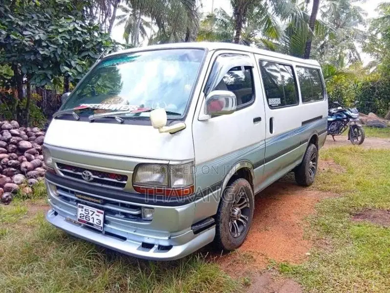 Toyota 119 1992 Van (Used)
