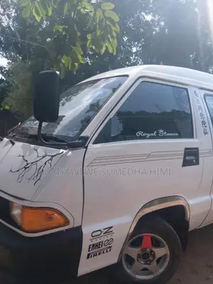 Toyota CR27 1989 Van (Used)