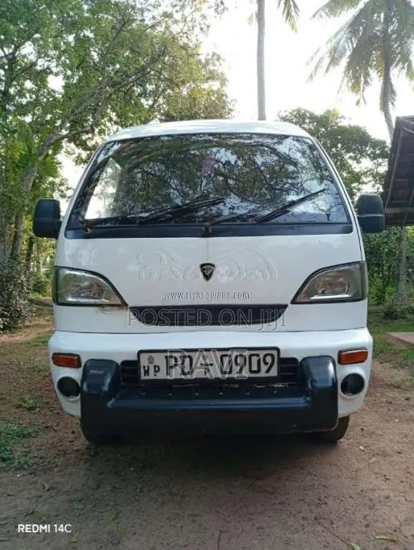Micro Mpv 2010 Van (Used)