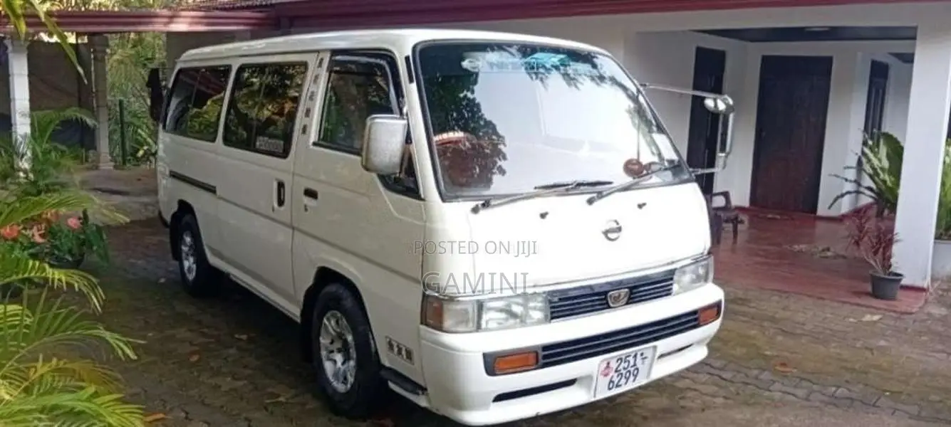 Nissan Caravan 1998 Van (Used)
