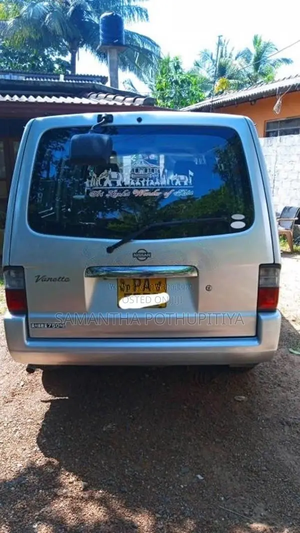 Nissan Vanette 2000 Van (Used)