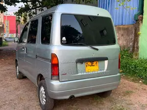 Daihatsu S200 2000 Van (Used)