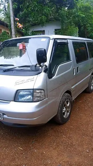 Nissan Vanette 2000 Van (Used)