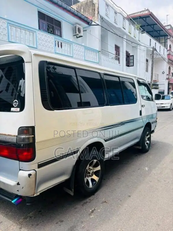 Toyota LH103 1994 Van (Used)