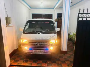 Toyota LH103 1994 Van (Used)
