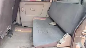 Suzuki DA64 2006 Van (Used)