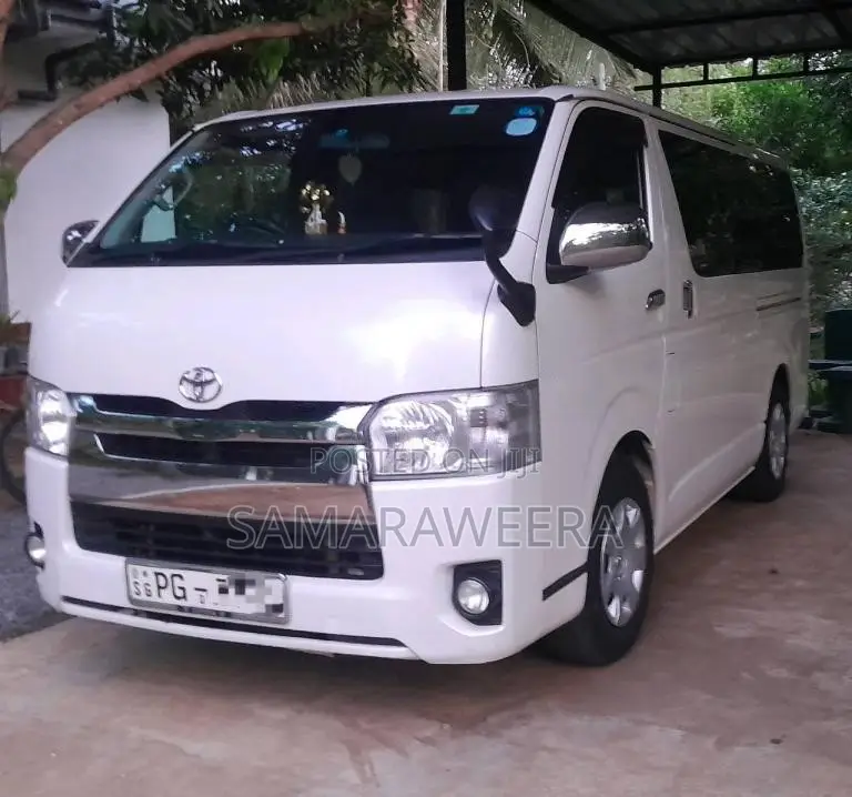 Toyota KDH Super GL 2014 Van (Used)