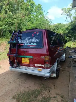 Nissan Vanette 1983 Van (Used)