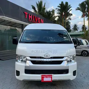 Toyota GDH 2025 Van Unregistered (Recondition)