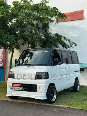 Mitsubishi MiniCab 2001 Van (Used)