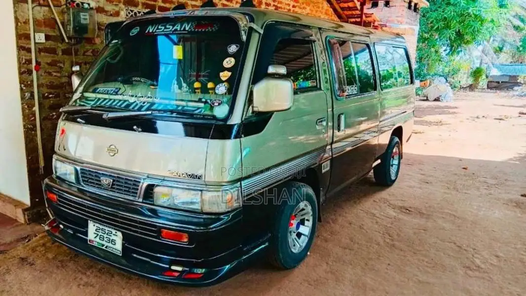 Nissan Caravan 1994 Van (Used)
